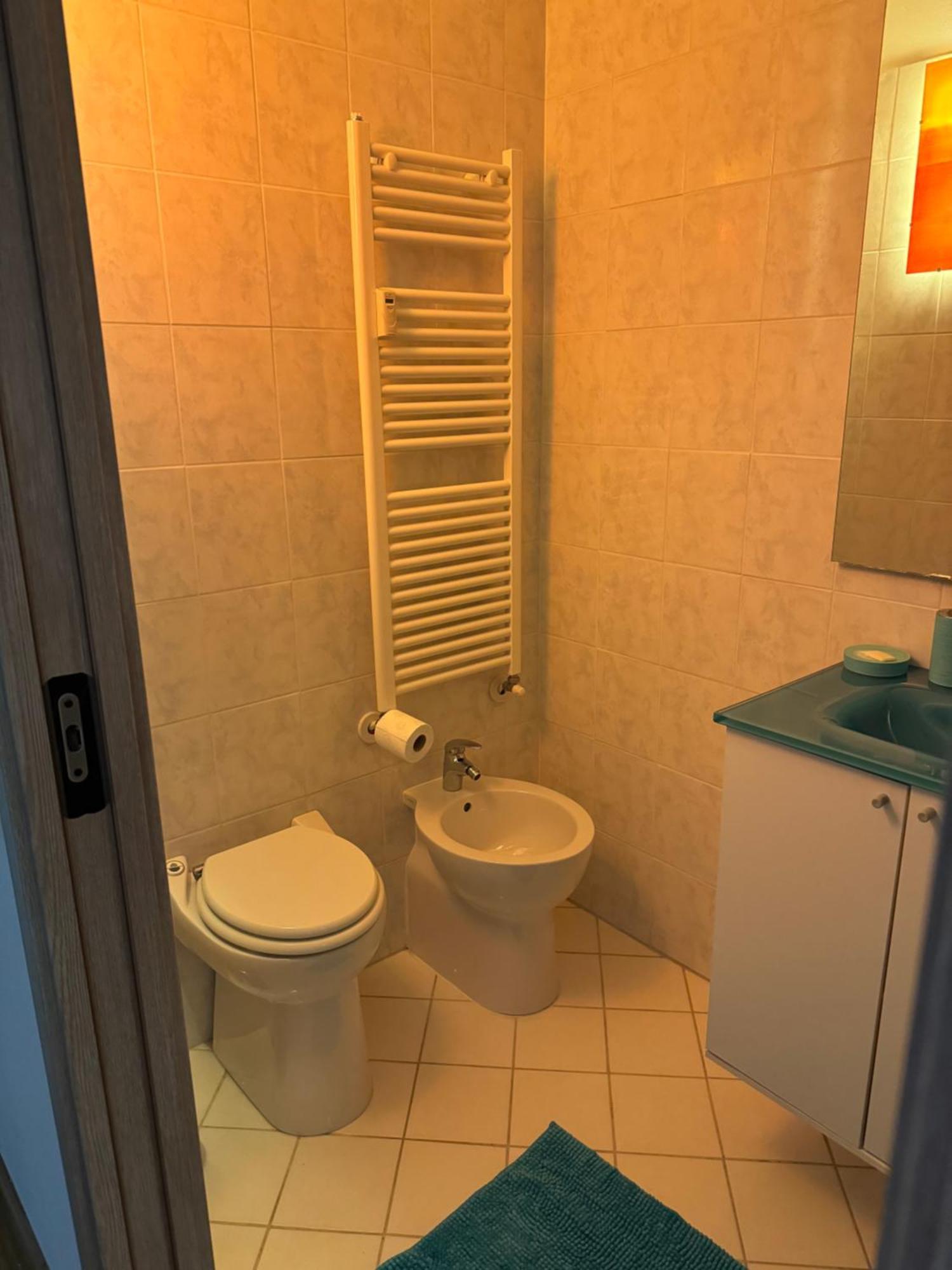 Casa Grivola 29 Apartment Vercelli Luaran gambar